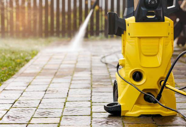 Best Gas Station Cleaning  in Edina, MN